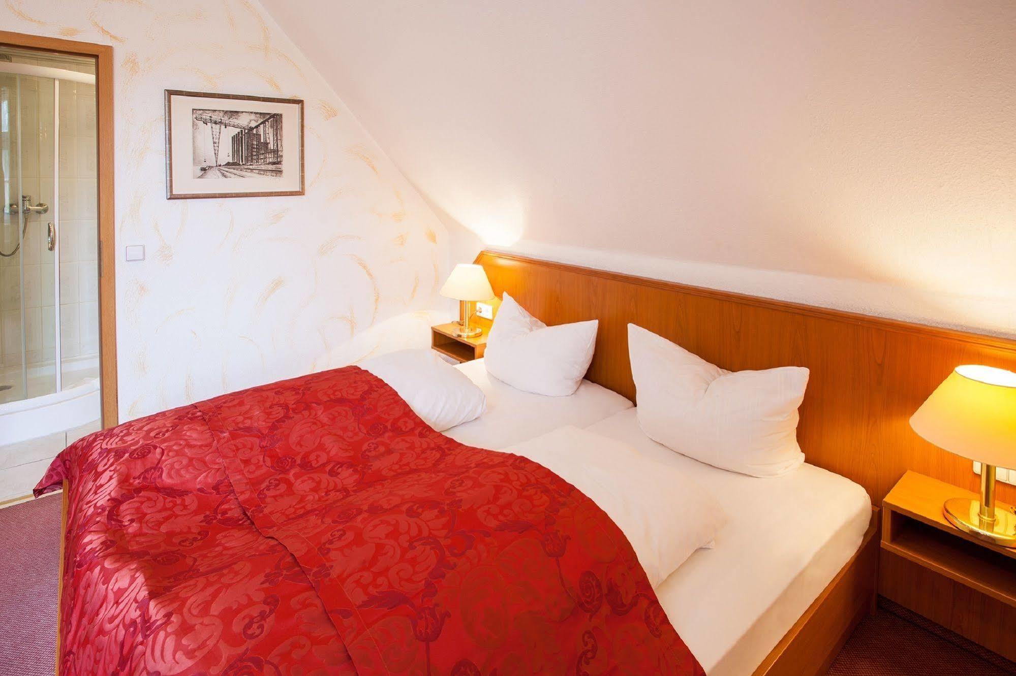 Hotel Alter Wolf Wolfsburg Luaran gambar